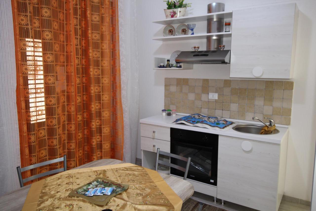 Roberto Guest House Castellammare del Golfo Exterior photo